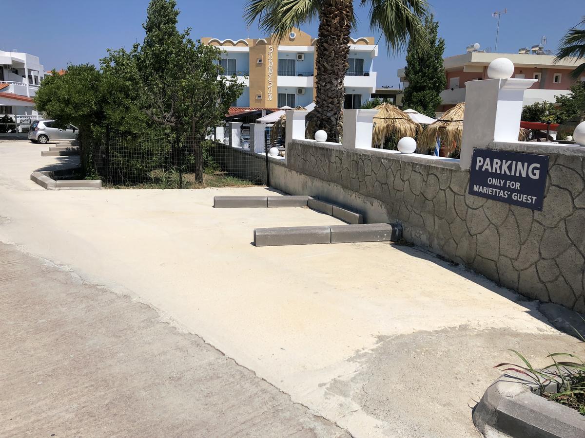 Marieta-Giannis Hotel Фалираки Екстериор снимка